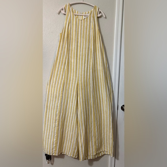 Linen Yellow and White Striped Sleeveless Wide Leg Jumpsuit w Back Zip & Belt. - Picture 1 of 13